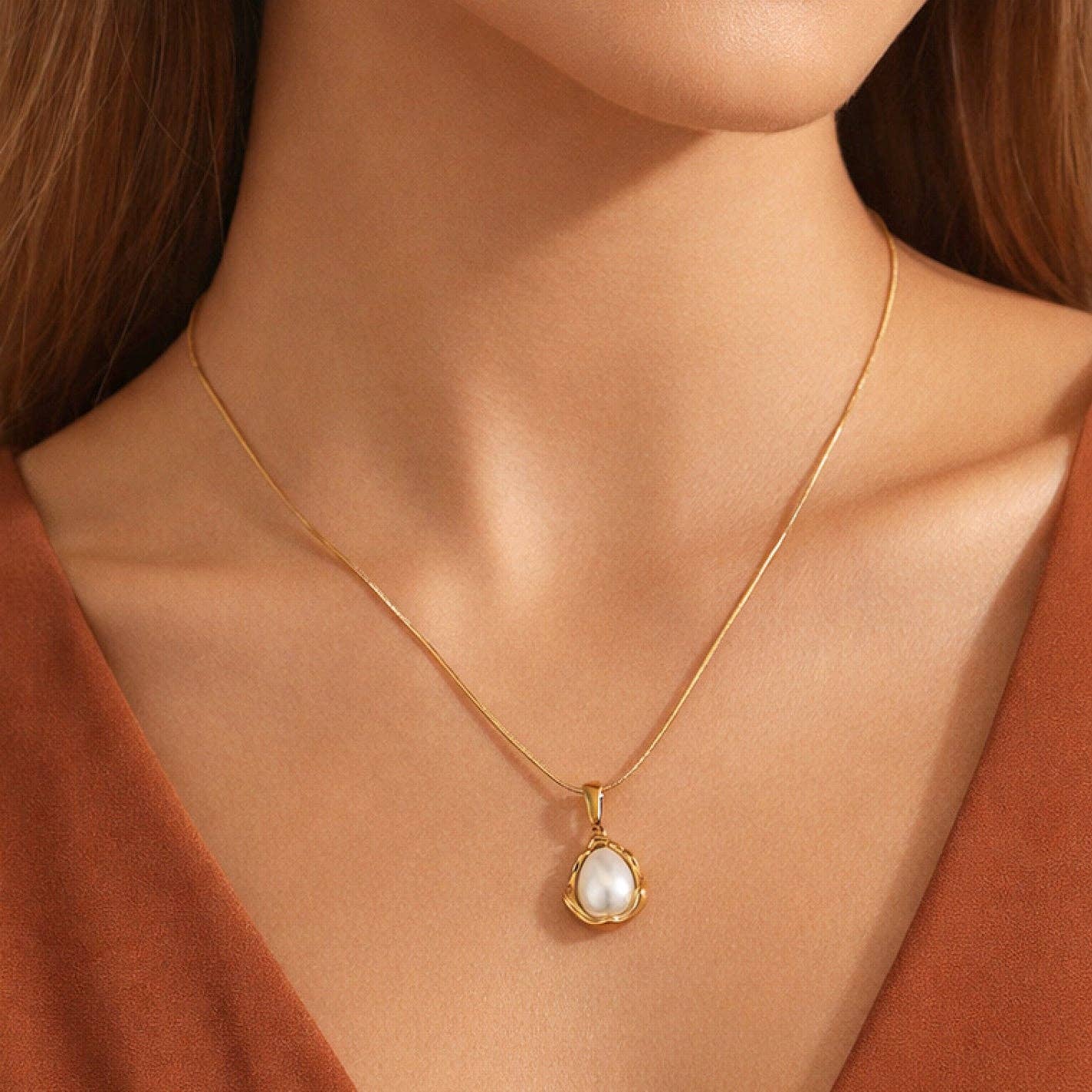 MA219 Mia Accessories - 18K Gold PVD Plated Stainless Steel Minimal Pearl Necklace – 7977