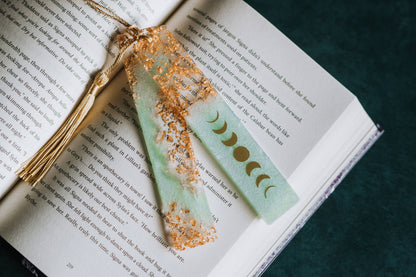 Dège Creative - Sage Green Moon Phases & Geode Bookmark