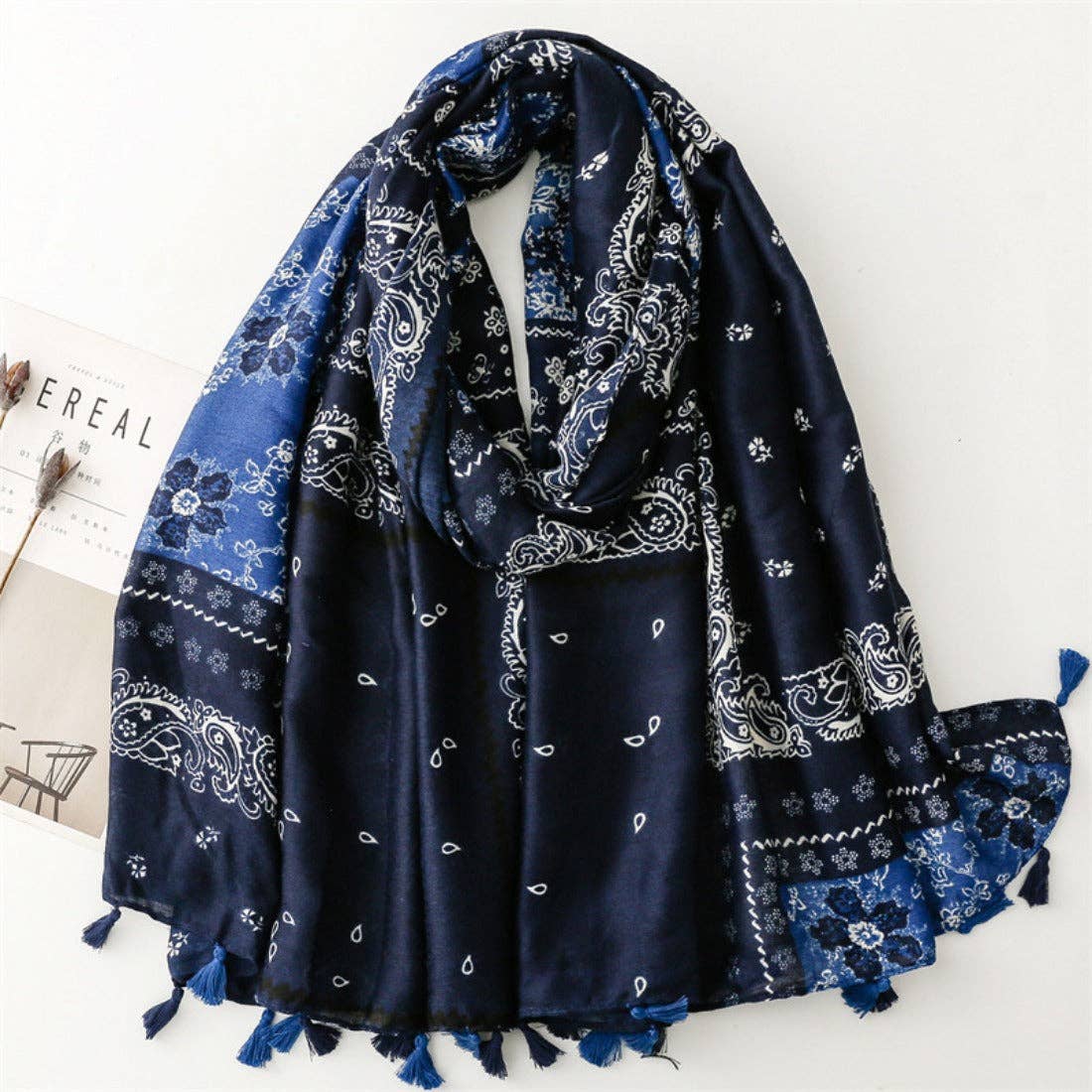 Funkyrel® Atzbranding Limited - Scarvii - Paisley Pattern Fringed Scarf