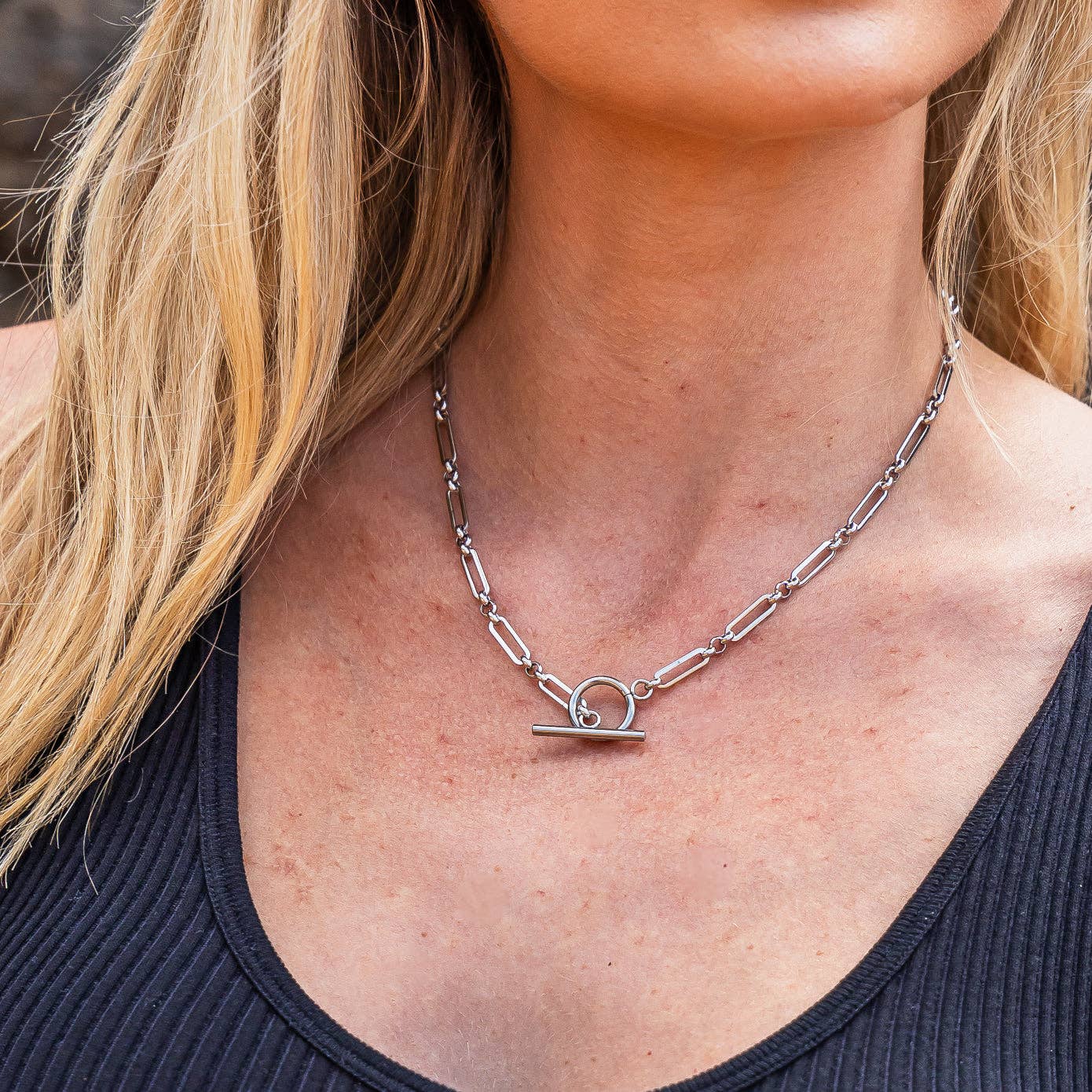 Aili's Corner - 18K STAINLESS STEEL TOGGLE CHAIN NECKLACE