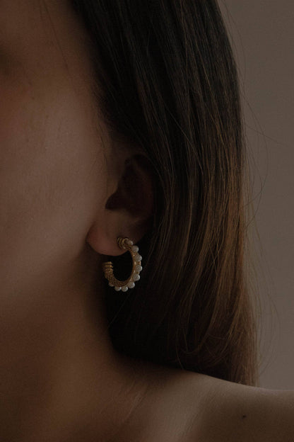 Lovoda - Studded Pearl Hoop Earrings