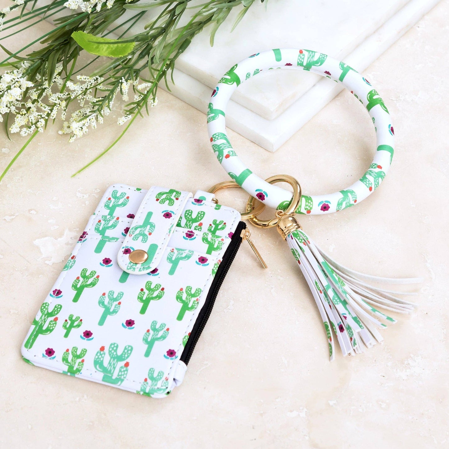 Aili's Corner - Key Ring ID Wallet Zip Bracelet