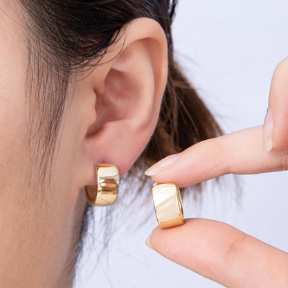 Aim Eternal - 14K Gold Filled 15mm Minimalist Plain Wide Huggie Earrings | EARRINGS-00181