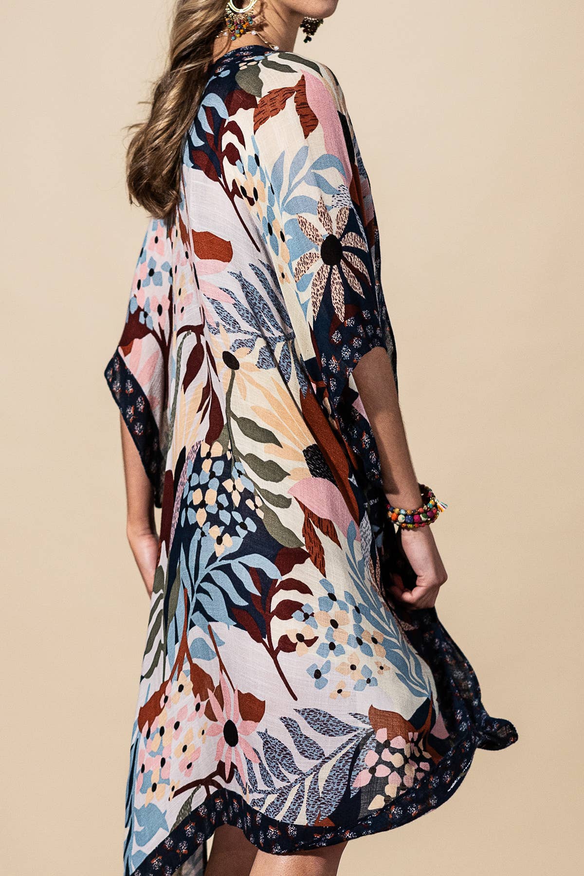 Urbanista - Botanical Floral Viscose Kimono