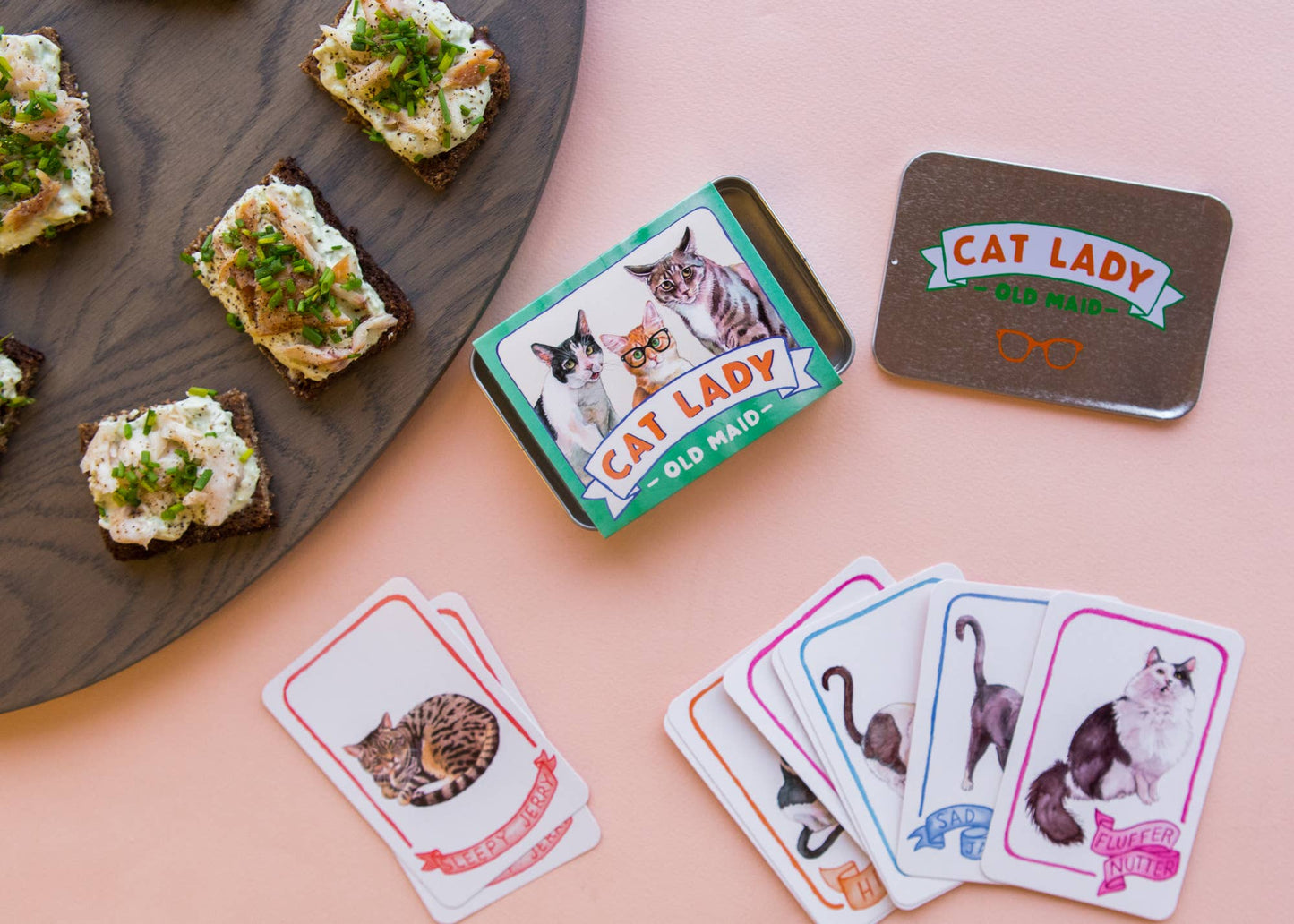 Chronicle Books - Cat Lady Old Maid