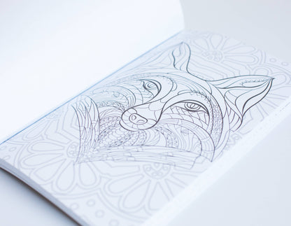 Blue Star Press - Stress Relieving Animal Designs Adult Coloring Book