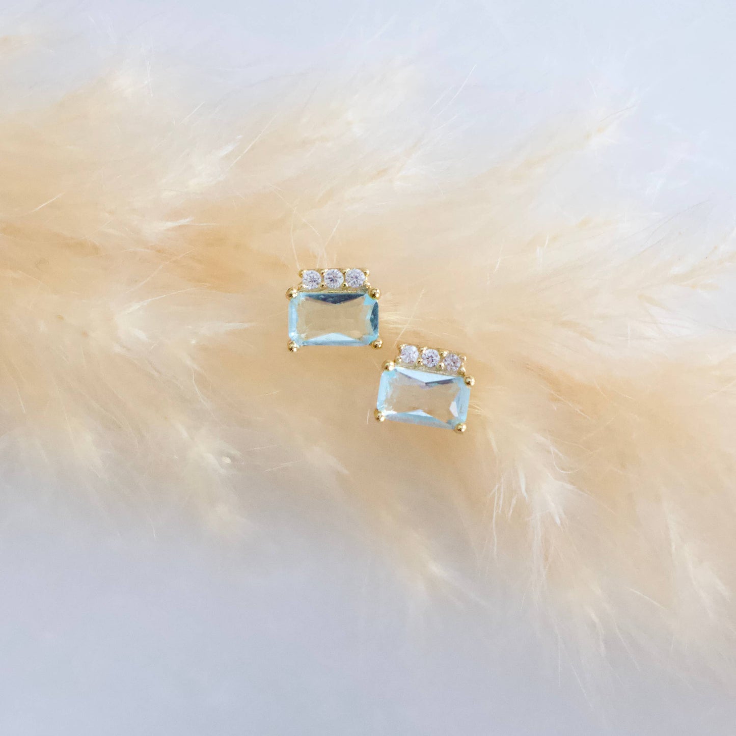 Mesa Blue - Aquamarine Quartz Stud Earrings -Hypoallergenic, Sterling Si