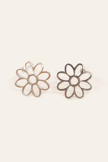 Lovoda - Daisy Outline Stud Earrings | Silver