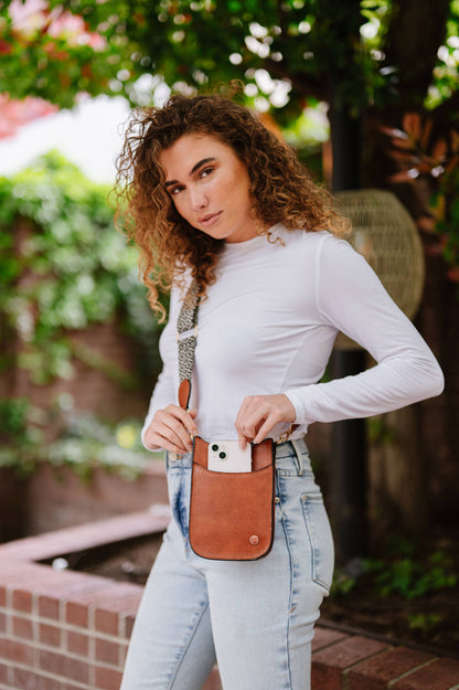 modern and chic - Robyn Crossbody Phonecase Concert Sling Bag