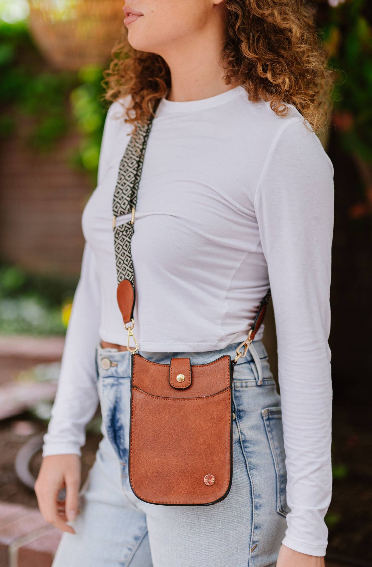 modern and chic - Robyn Crossbody Phonecase Concert Sling Bag