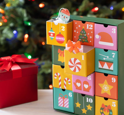 Chronicle Books - 12 Crafts of Christmas Advent Calendar