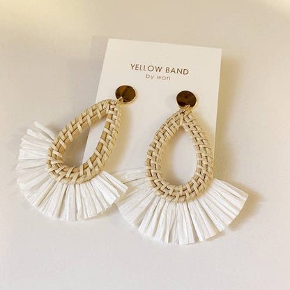 Dipped Shop - Scalloped Tassel Rattan Vacation Earrings DPJE1716