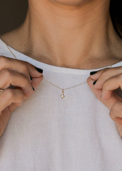 JaxKelly - Tiny Star Necklace - 18k Gold Plating