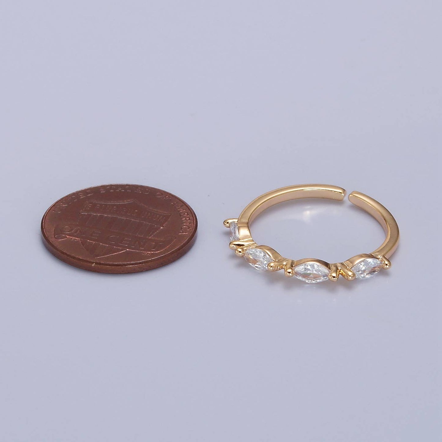 Aim Eternal - Elegant Clear Ellipse CZ Crystal Minimalist Gold Ring O2150