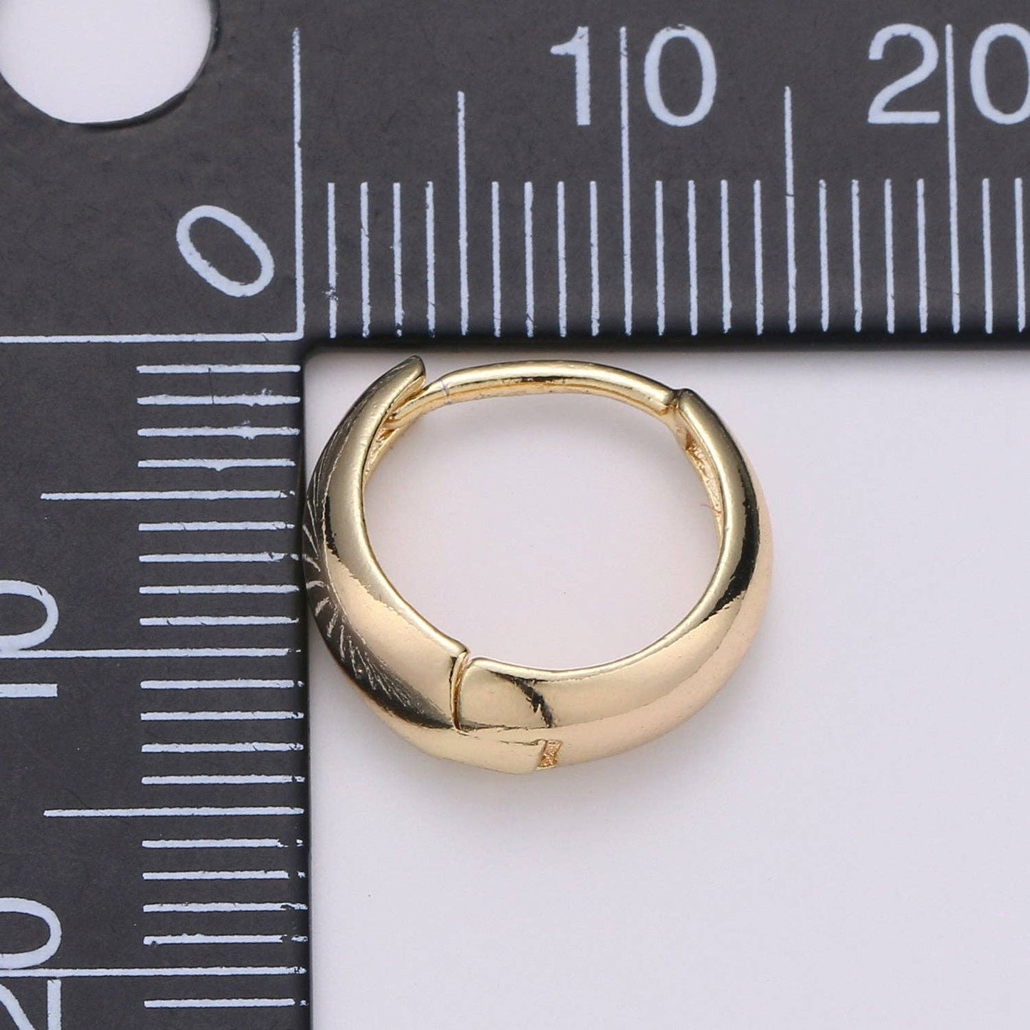 Aim Eternal - Simple Huggie Hoop Earring P033, P036, P038, P249