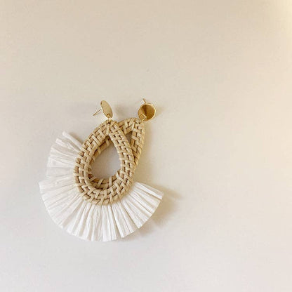 Dipped Shop - Scalloped Tassel Rattan Vacation Earrings DPJE1716