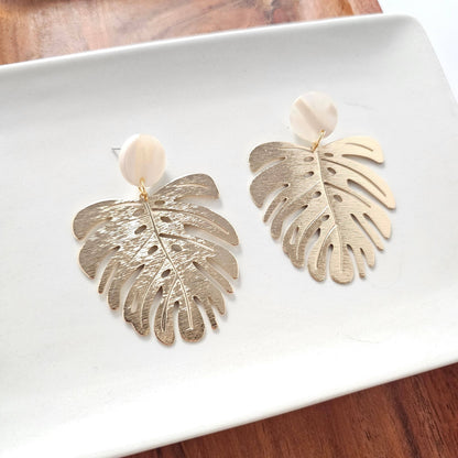 Spiffy & Splendid - Belize Earrings - Ivory // Plant, Resort, Jewelry