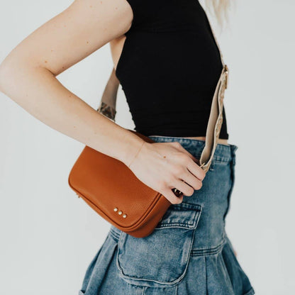 Pretty Simple - Willow Camera Crossbody Bag