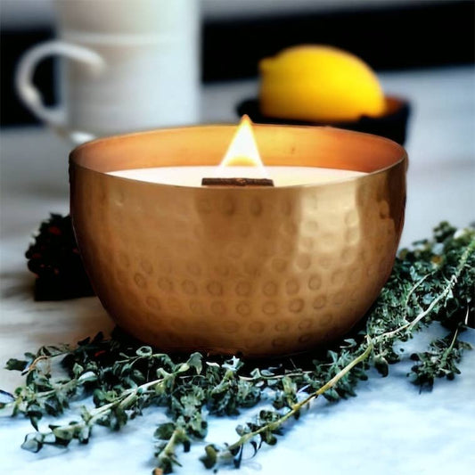 Woodsy Homelife - Fresh Lemon & Crushed Thyme-Solid Brass 14oz Pure Soy Candle