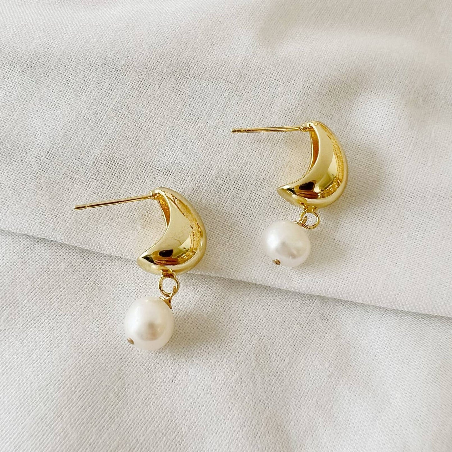 True by Kristy Jewelry - Kira Freshwater Pearl Dome Studs Earrings Gold Filled
