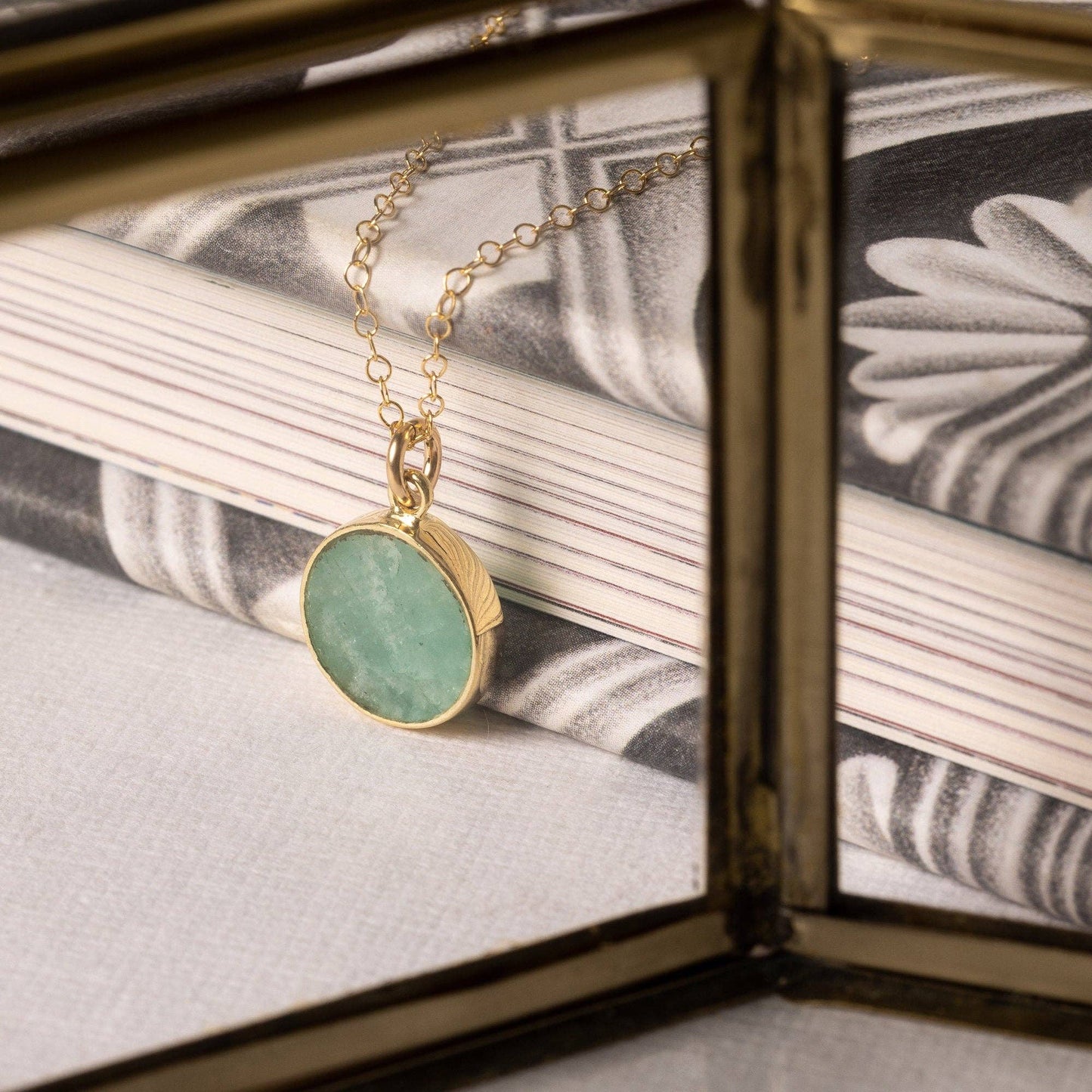 Soul & Little Rose - Amazonite Small Gold Disc Round Necklace