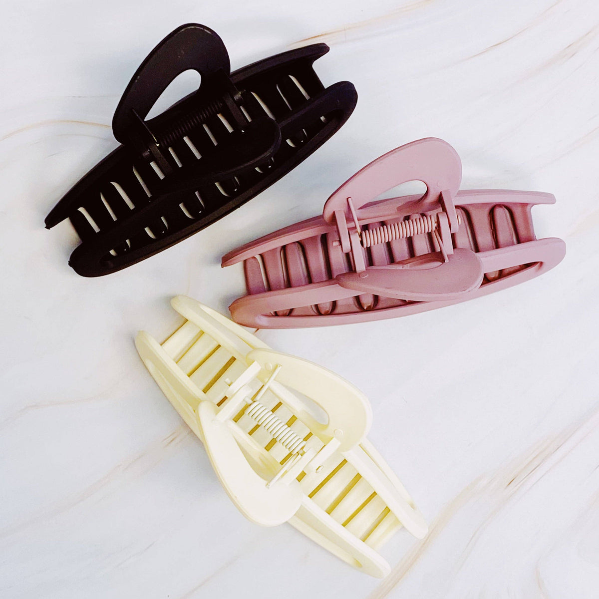 Ellison+Young - Hold Your Hair Claw Set of 3