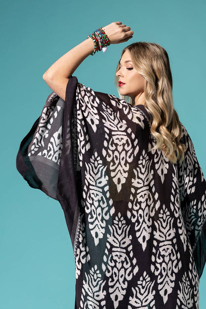 Urbanista - Damask Print Kimono with Sleeves