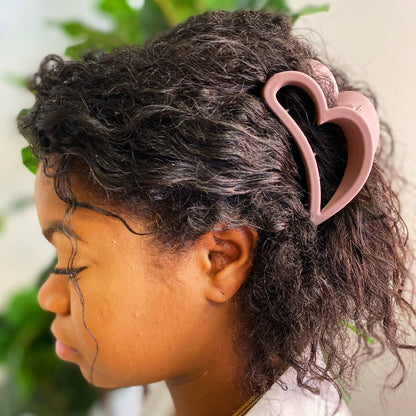 Ellison+Young - Behalf Of Your Heart Hair Claw Set