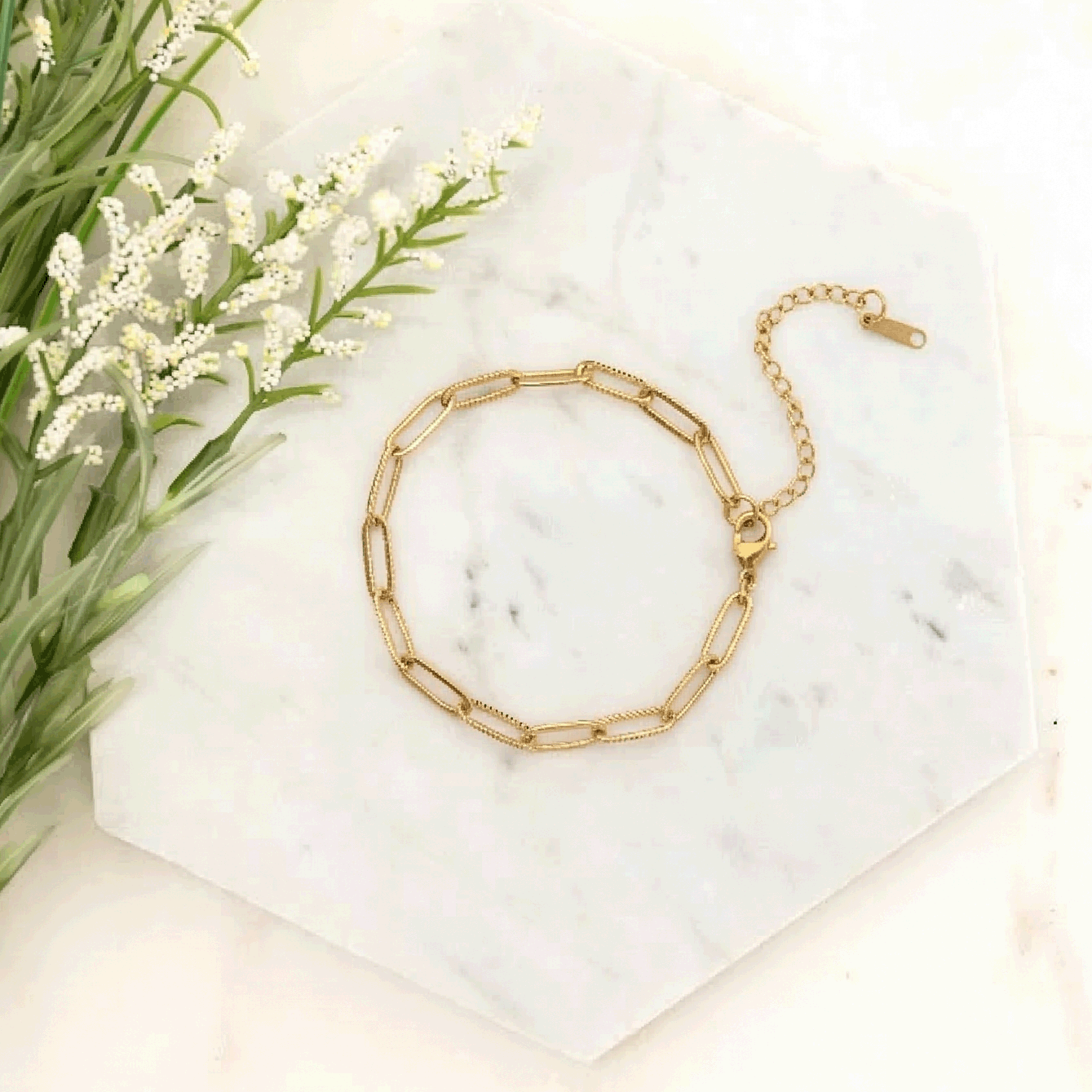 Aili's Corner - 18K STAINLESS STEEL NON TARNISH PAPERCLIP BRACELET