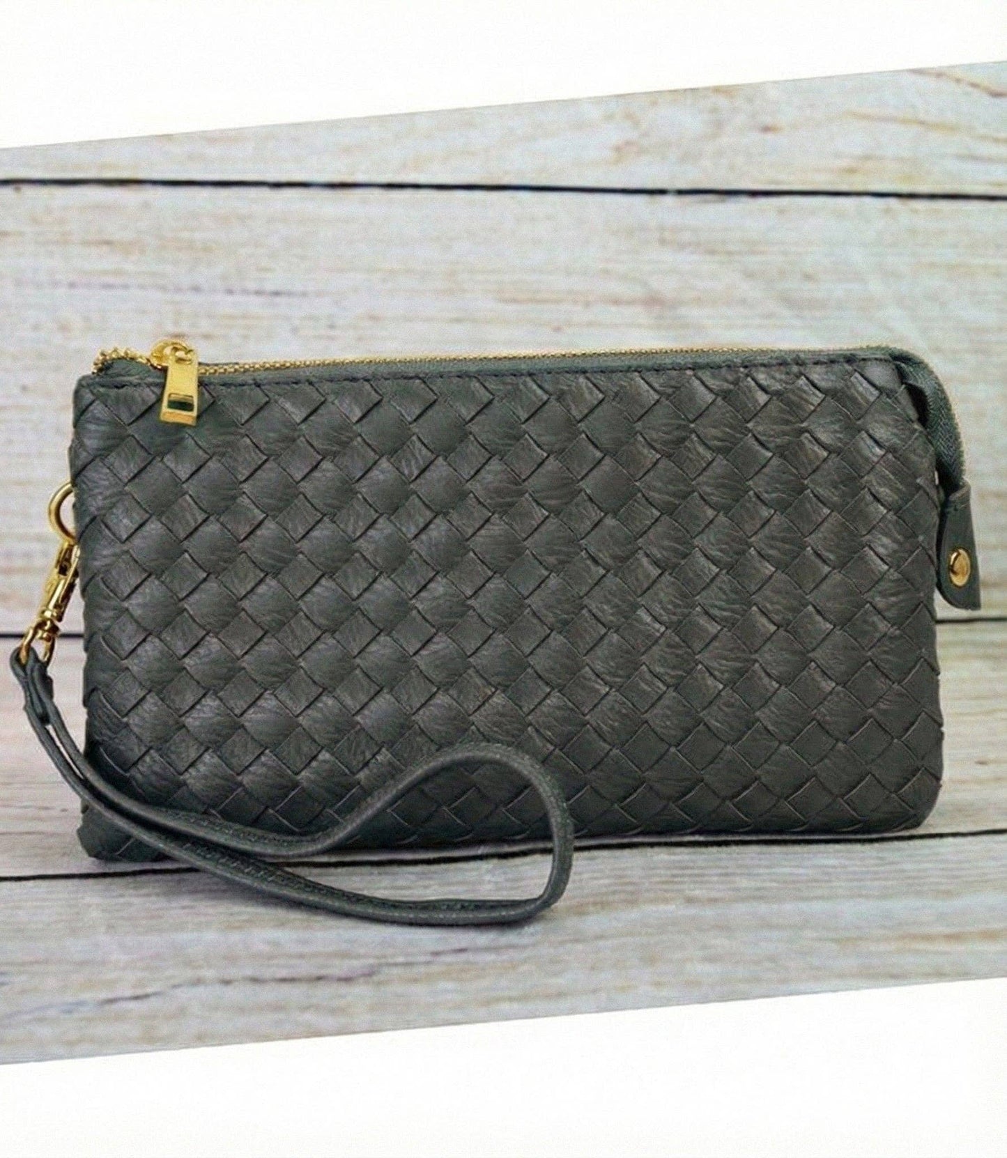 MiMi Wholesale - 7050 Kathy Woven Three Compartment Clutch/Crossbody Bag