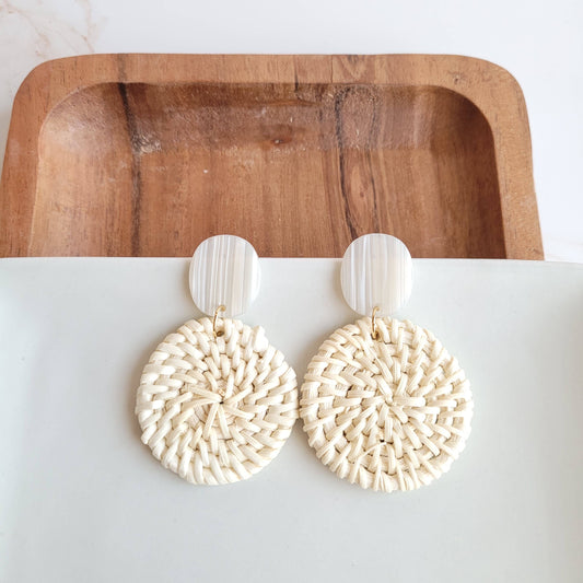 Spiffy & Splendid - Dominica Earrings - Light Rattan Seashell // Resort, Jewelry