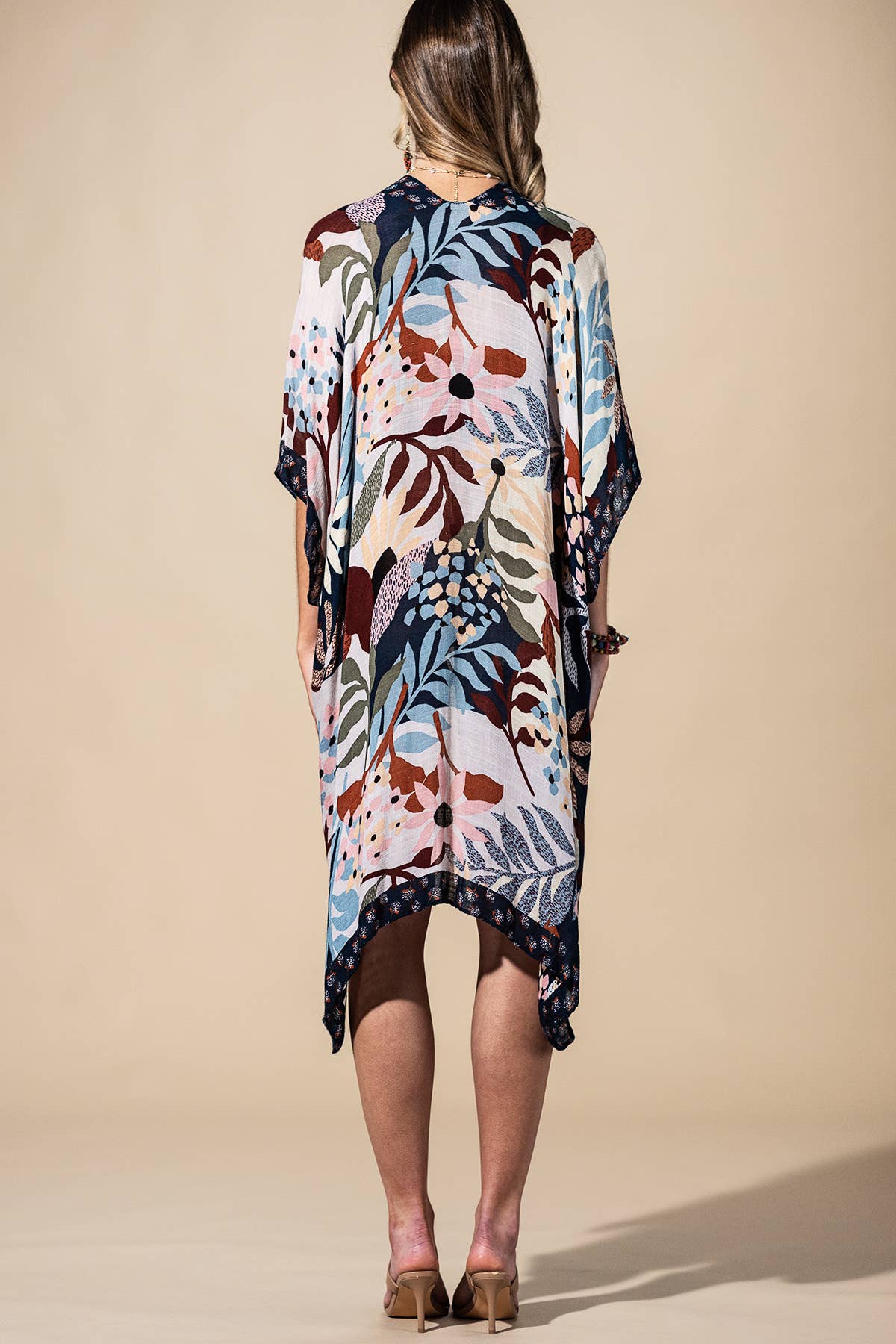 Urbanista - Botanical Floral Viscose Kimono