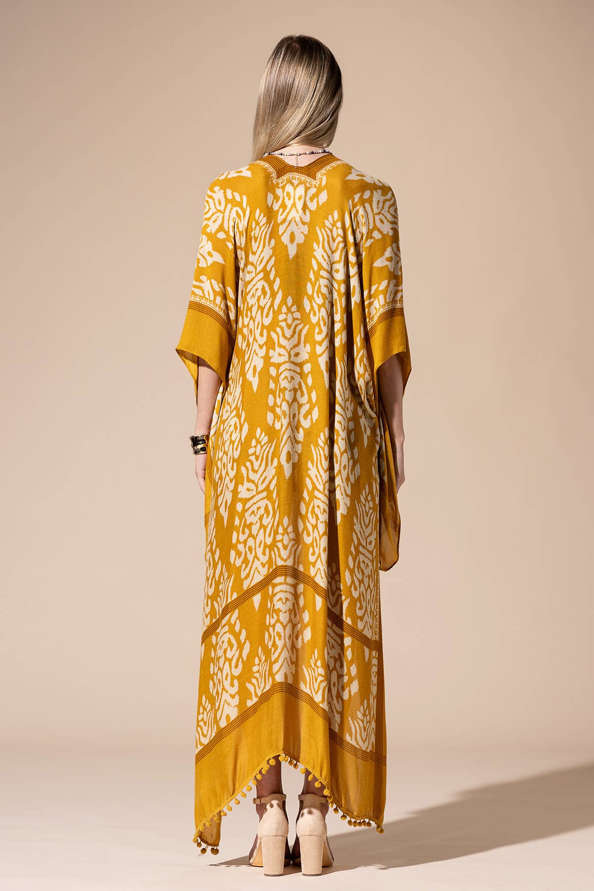 Urbanista - Damask Print Kimono with Sleeves