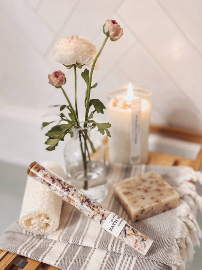 NP105 Nectar Republic - Wildflowers Bath Soak Tube | salts gift tea spa therapy