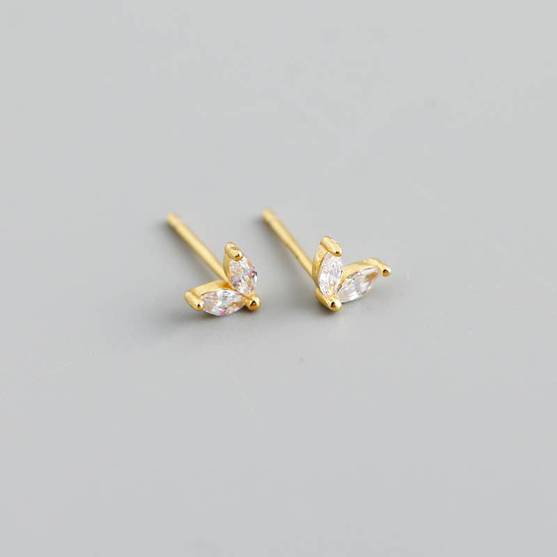 Melange Blanc - E100 gold flower stud earring, gold stud, flower studs