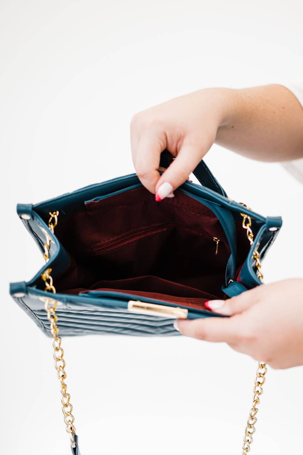 modern and chic - Delilah Designer Style Handbag Shoulder Purse